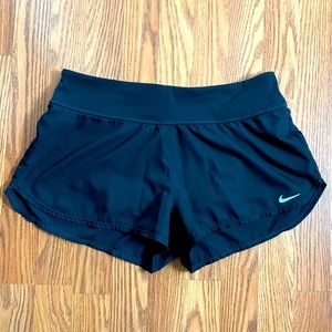 Nike🖤Dri-Fit lined shorts